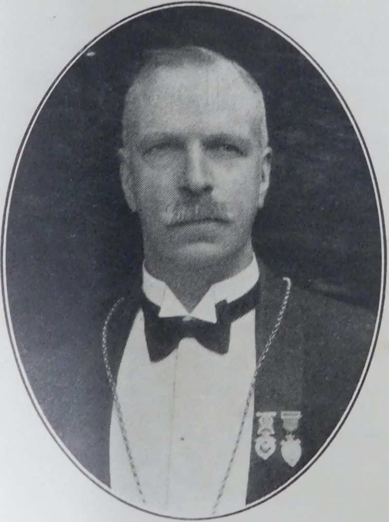  53 - WALTER STUART